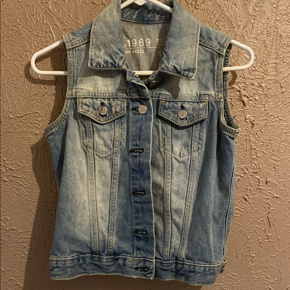 GAP Blue Denim Vest Sleeveless Casual